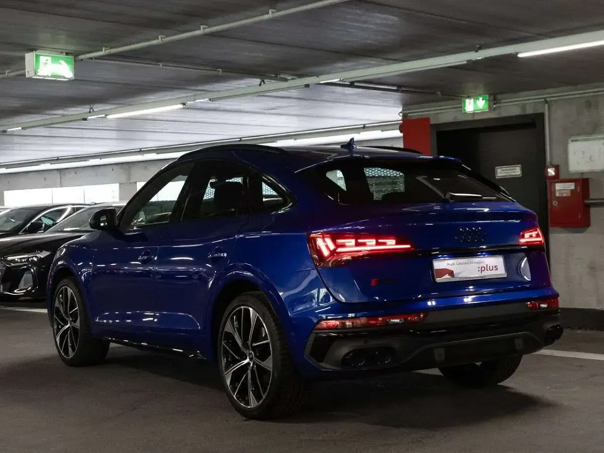 Gebraucht Audi SQ5 341 PS (250 kW) 2023 Ultrablau metallic SUV