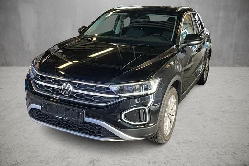 Gebraucht VW T-Roc Style 150 PS (110 kW) 2023 Deep black perleffekt SUV