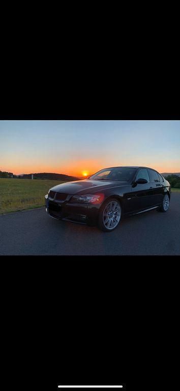 Schwarz Gebraucht 2006 BMW 330 Performance Limousine | 8.500 € (Guter Preis) - Bild 1/4