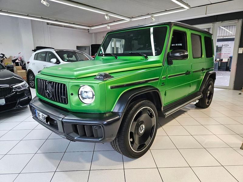 Grün Gebraucht 2023 Mercedes G63 AMG AMG SUV | 178.900 € - Bild 1/4