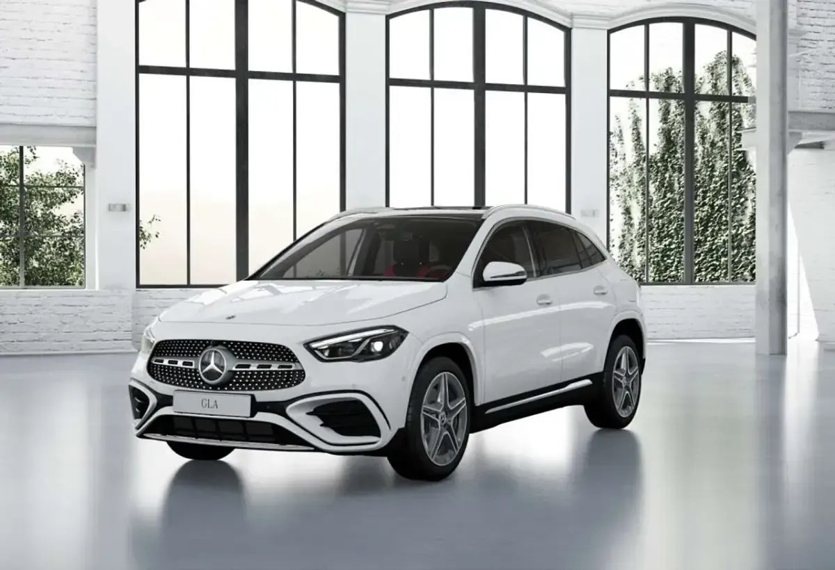 Gebraucht Mercedes GLA220 AMG 190 PS (139 kW) 2025 Unilack polarweiß SUV