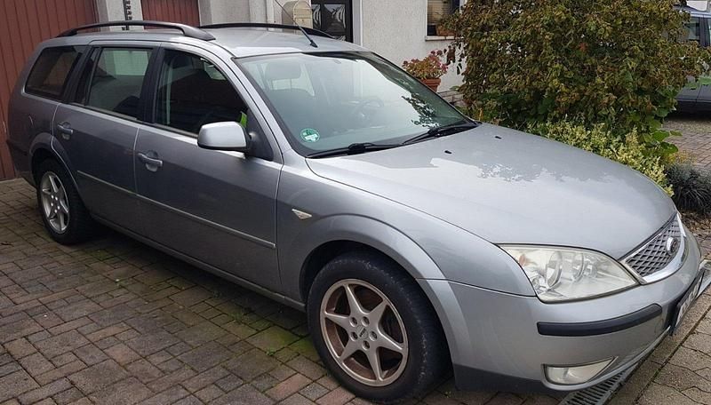 Silber Gebraucht 2005 Ford Mondeo Kombi | 1.200 € (Guter Preis) - Bild 1/3
