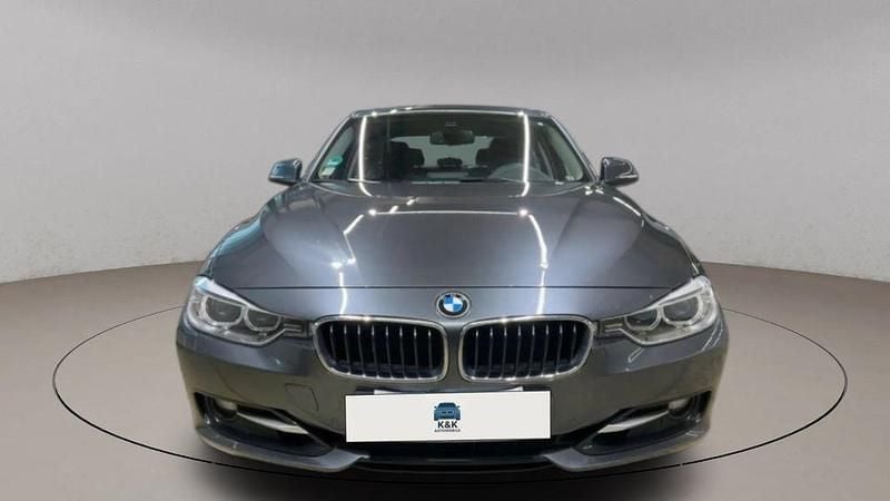 Gebraucht BMW 328 Sport Line 245 PS (180 kW) 2014 Grau Limousine