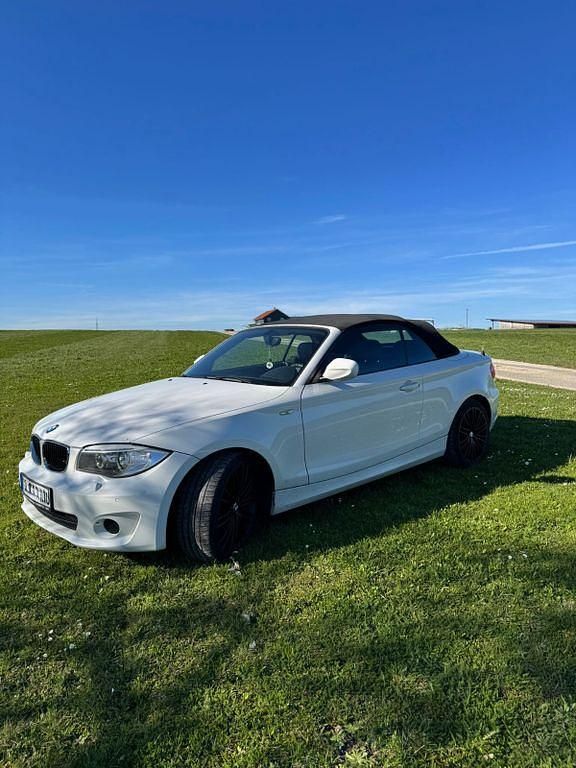 Gebraucht BMW 118 Cabriolet 143 PS (105 kW) 2013 Weiß Cabrio