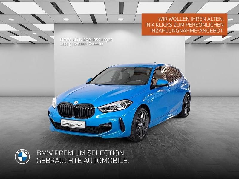 Blau Gebraucht 2022 BMW 120 M Sport Kleinwagen | 27.511 € (Fairer Preis) - Bild 1/4