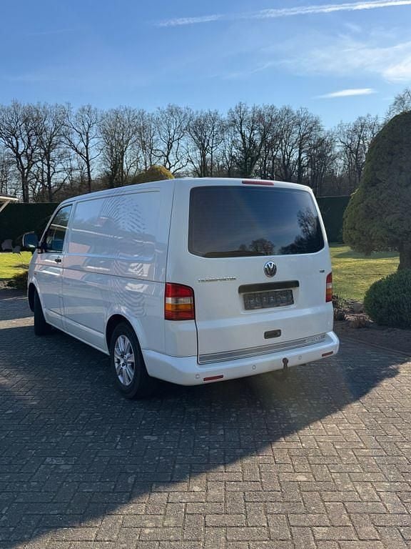Gebraucht VW T5 105 PS (77 kW) 2005 Weiß Van