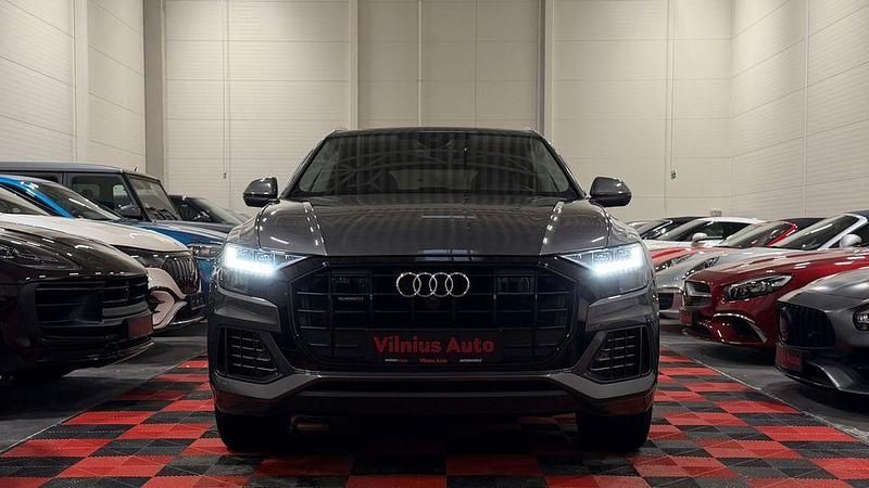 Gebraucht Audi Q8 S-Line 340 PS (250 kW) 2019 Grau SUV