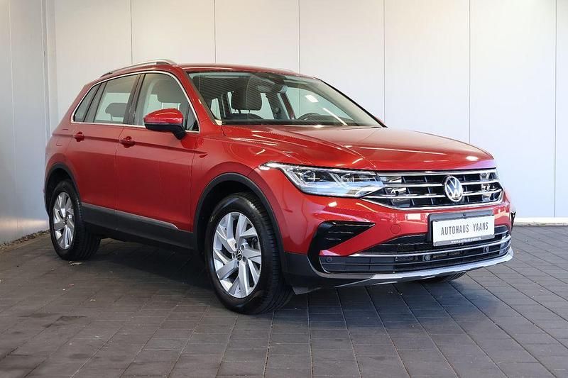Gebraucht VW Tiguan Elegance 245 PS (180 kW) 2021 Rot SUV