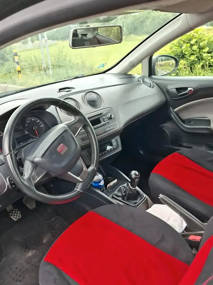 Gebraucht Seat Ibiza 90 PS (66 kW) 2013 Schwarz Limousine