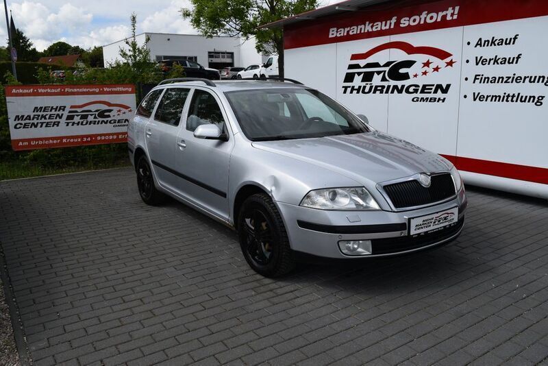 Silber Gebraucht 2008 Skoda Octavia Ambiente Kombi | 1.490 € (Guter Preis) - Bild 1/4