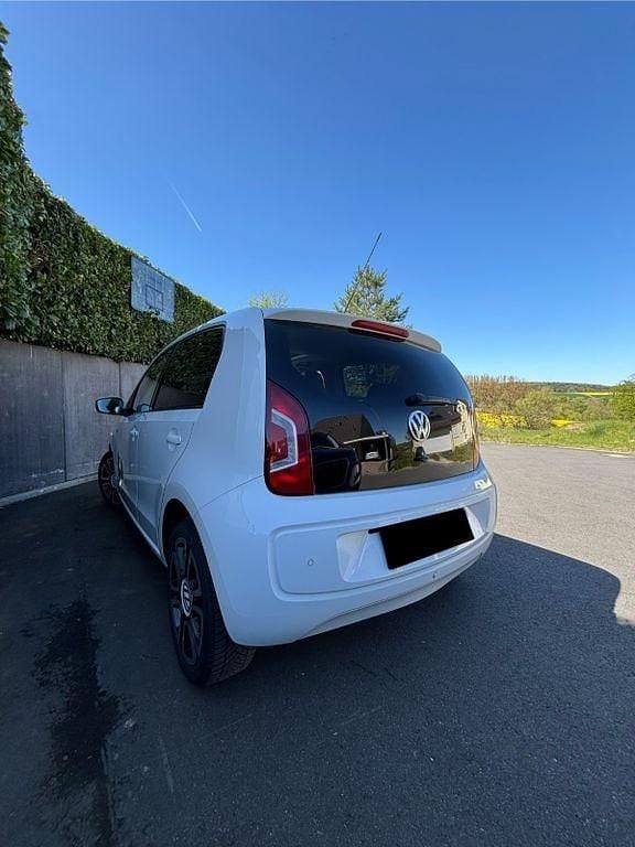 Occasion VW up! high up! 75 ch (55 kW) 2012 Blanc Citadine