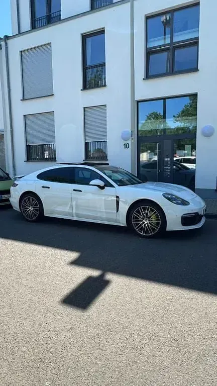 Gebraucht Porsche Panamera 4 330 PS (242 kW) 2017 Weiß Limousine