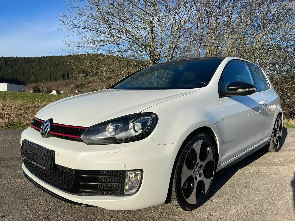 Gebraucht VW Golf VI Sport 260 PS (191 kW) 2011 Weiß Kleinwagen