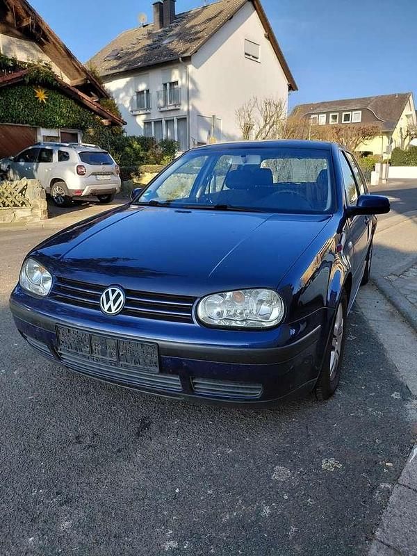 Gebraucht 2001 VW Golf Limousine | 920 € (Superpreis) - Bild 1/4