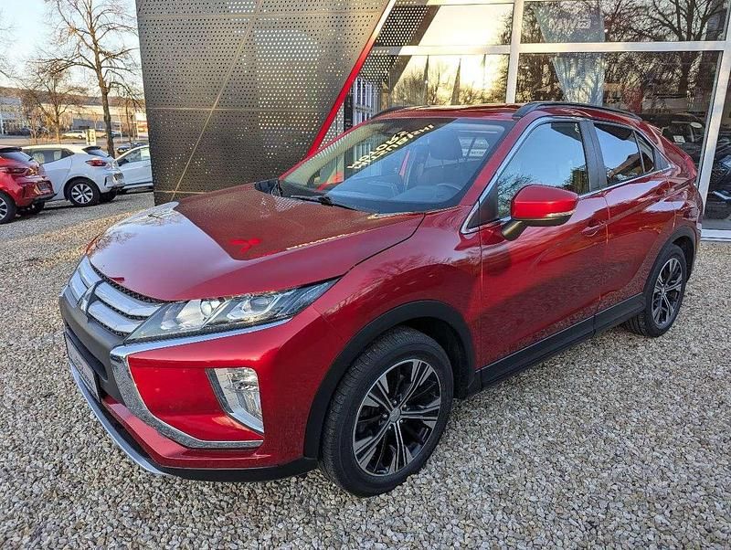 Gebraucht Mitsubishi Eclipse Cross Diamant Edition 163 PS (119 kW) 2019 Rot SUV