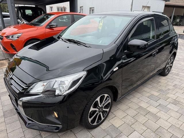 Schwarz Gebraucht 2022 Mitsubishi Space Star Select+ Kleinwagen | 13.950 € (Fairer Preis) - Bild 1/4