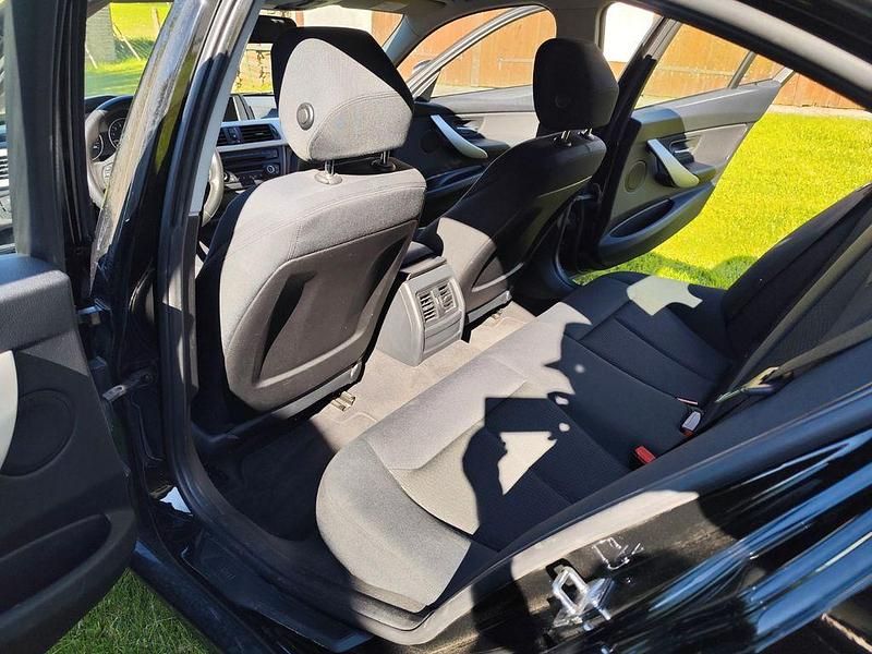 Gebraucht BMW 328 Sport Line 245 PS (180 kW) 2012 Schwarz Limousine