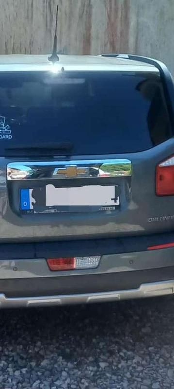 Gebraucht 2011 Chevrolet Orlando LT Kombi | 3.300 € (Teuer) - Bild 1/4