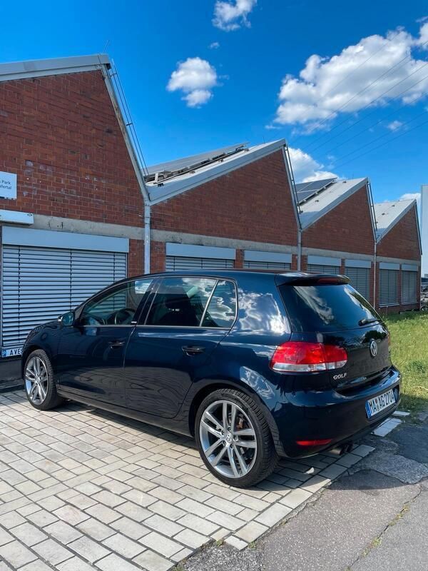 Blau Gebraucht 2012 VW Golf VI Style Limousine | 8.500 € (Etwas zu teuer) - Bild 1/2