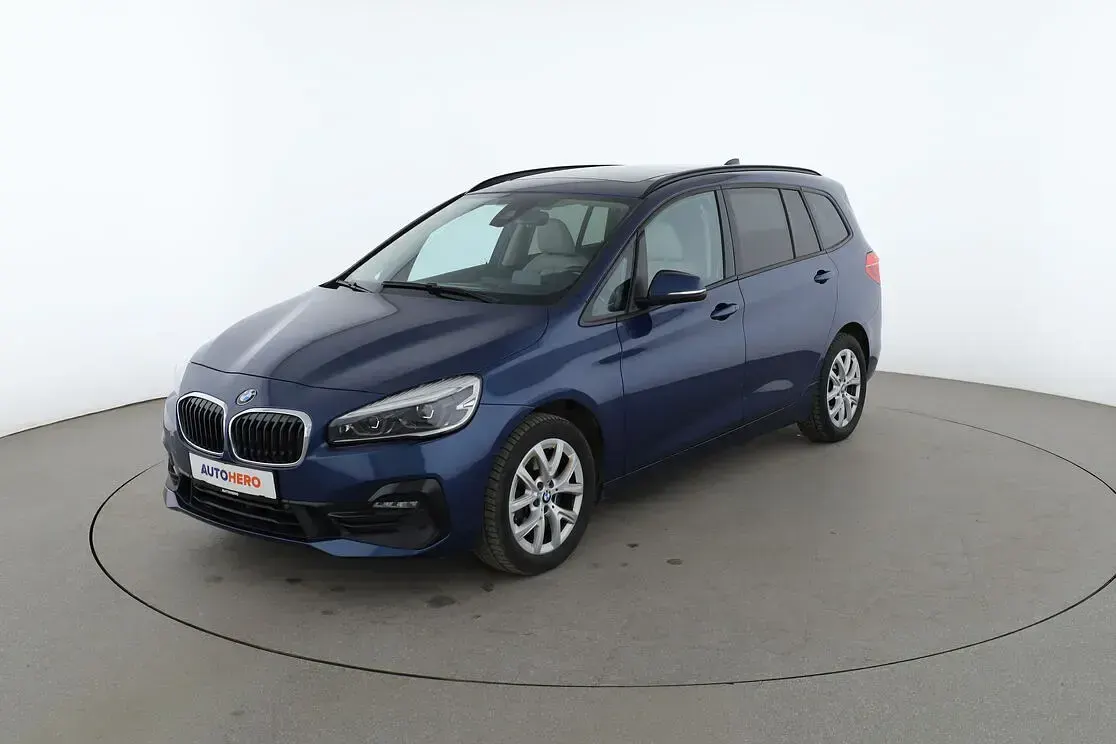 Gebraucht BMW 220 Gran Tourer Sport Line 190 PS (139 kW) 2020 Van / Kleinbus