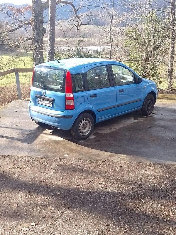 Blau Gebraucht 2003 Fiat Panda Kleinwagen | 500 € (Fairer Preis) - Bild 1/3