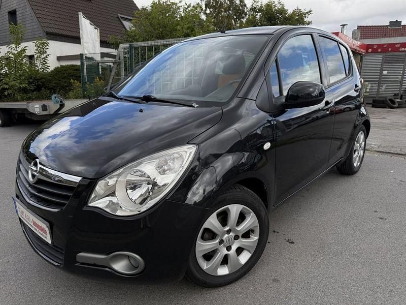 Schwarz Gebraucht 2010 Opel Agila Limousine | 2.950 € (Fairer Preis) - Bild 1/4