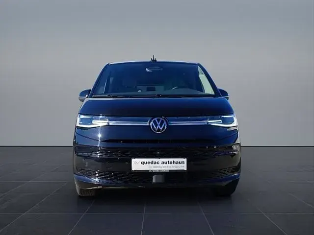 Gebraucht VW Multivan Style 150 PS (110 kW) 2025 Schwarz Van / Kleinbus