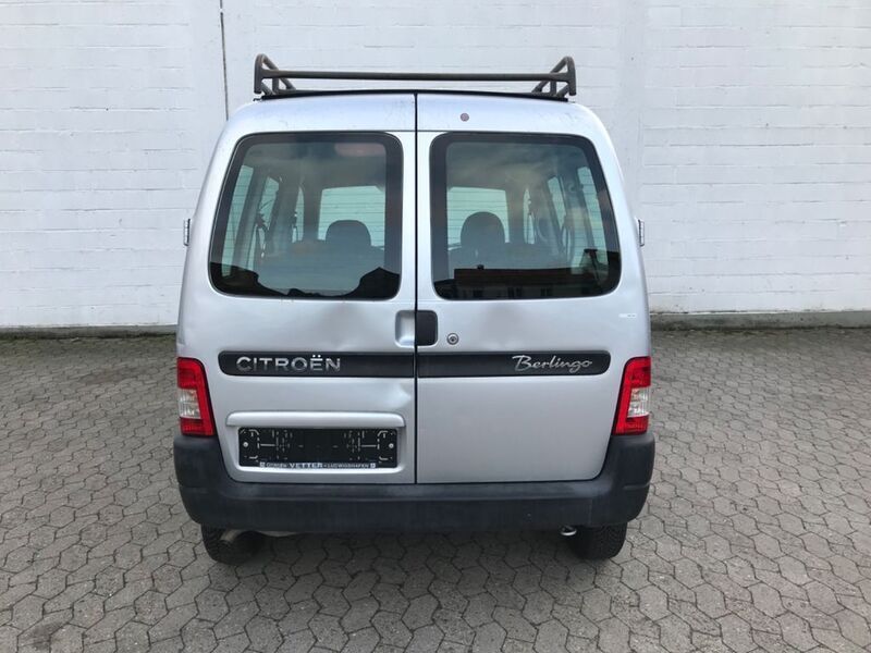 Grau Gebraucht 2007 Citroën Berlingo Advance Van / Kleinbus | 2.000 € (Guter Preis) - Bild 1/4