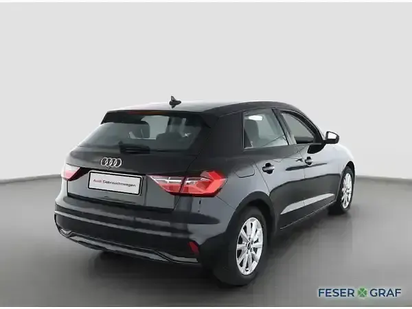 Gebraucht Audi A1 Sportback Advanced 95 PS (69 kW) 2025 Mythosschwarz metallic Kleinwagen