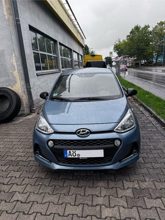 Blau Gebraucht 2019 Hyundai i10 Passion Plus Kleinwagen | 12.999 € (Fairer Preis) - Bild 1/4
