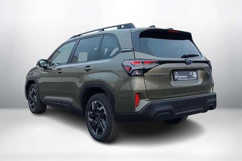 Gebraucht Subaru Forester Exclusive+ 136 PS (100 kW) 2025 Autumm green SUV