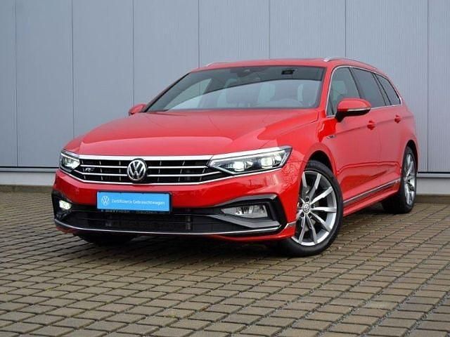 Gebraucht VW Passat Elegance 239 PS (175 kW) 2020 Rot (tornadorot) Kombi