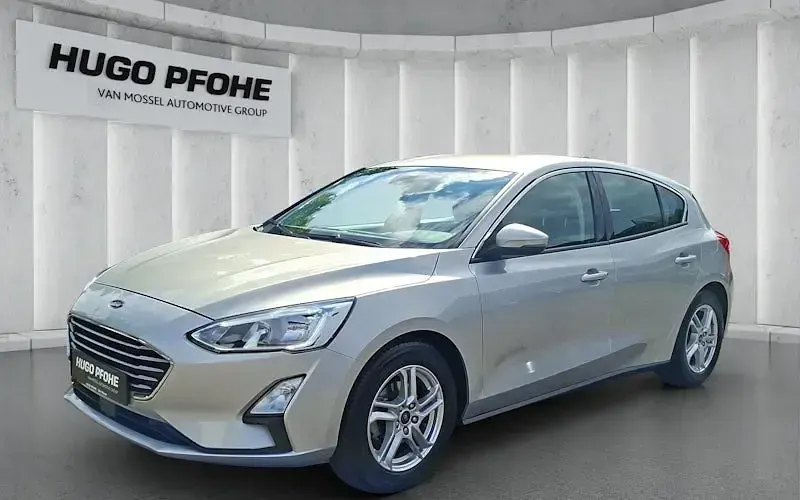Gebraucht Ford Focus Cool & Connect 120 PS (88 kW) 2019 Limousine