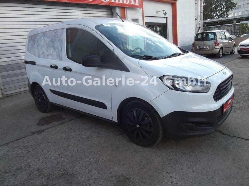 Second-hand Ford Transit Basis 101 CP (74 kW) 2016 Alb Monovolum