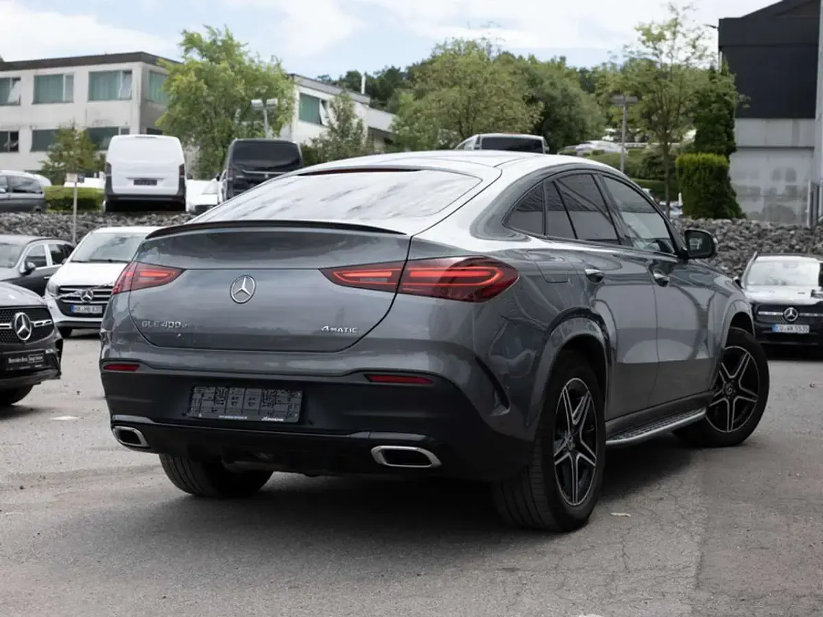 Gebraucht Mercedes GLE400 AMG 252 PS (185 kW) 2023 Grau metalliclack selenitgrau SUV
