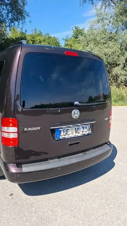 Gebraucht VW Caddy Maxi Comfortline 102 PS (75 kW) 2013 Violet Van / Kleinbus