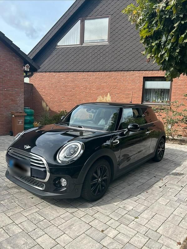 Gebraucht Mini Cooper 136 PS (100 kW) 2016 Schwarz Kleinwagen