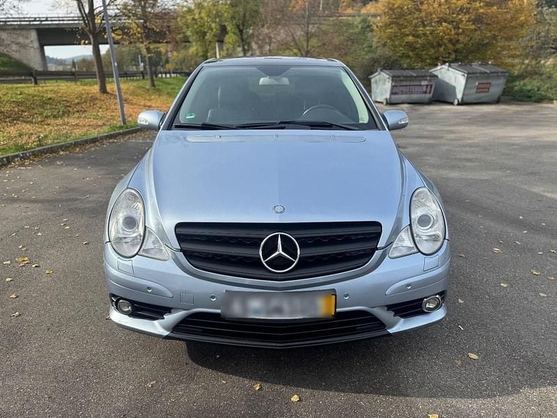 Schwarz Gebraucht 2008 Mercedes R320 Van / Kleinbus | 4.500 € (Superpreis) - Bild 1/4