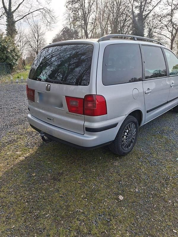 Gebraucht Seat Alhambra Stylance 116 PS (85 kW) 2002 Silber Van / Kleinbus