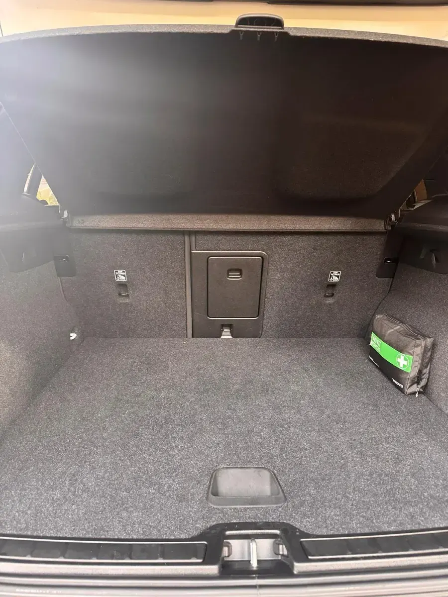 Gebraucht Volvo XC40 192 PS (141 kW) 2021 Weiß SUV
