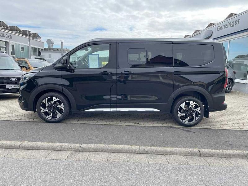 Neu Ford Tourneo Active 170 PS (125 kW) 2025 Schwarz Van / Kleinbus