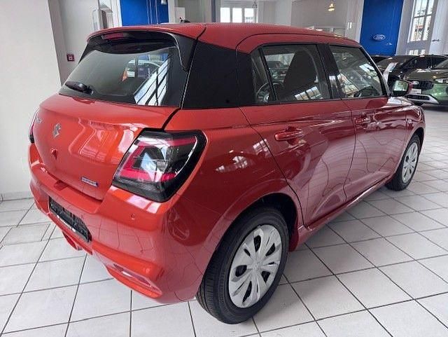 Neu Suzuki Swift Club 83 PS (61 kW) 2026 Orange Kleinwagen