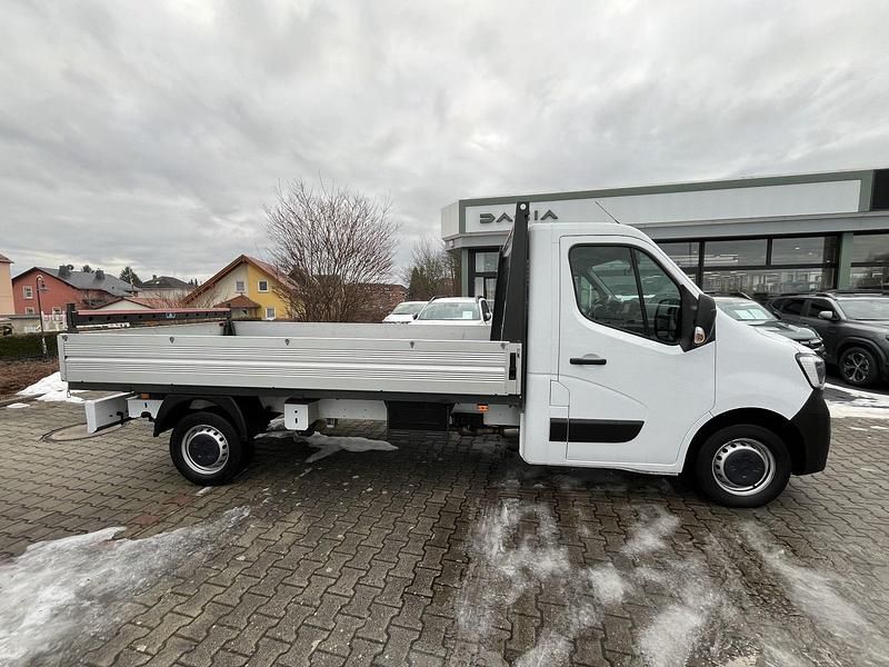 Gebraucht Renault Master 145 PS (106 kW) 2022 Van / Kleinbus
