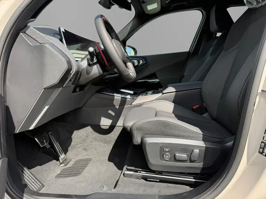 Nowe BMW X3 Performance 398 KM (292 kW) 2026 Beżowy SUV