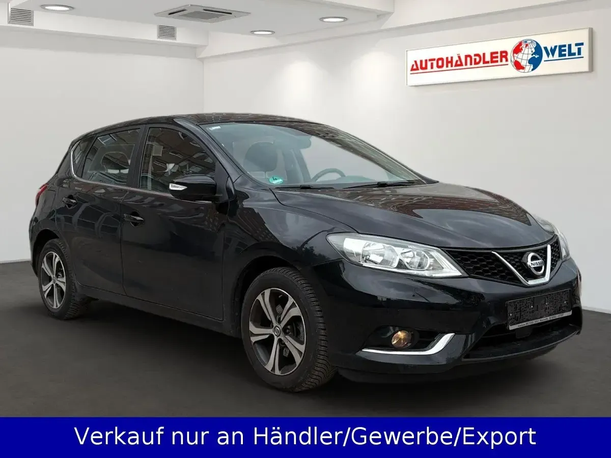 Gebraucht Nissan Pulsar 116 PS (85 kW) 2015 Schwarz Kleinwagen
