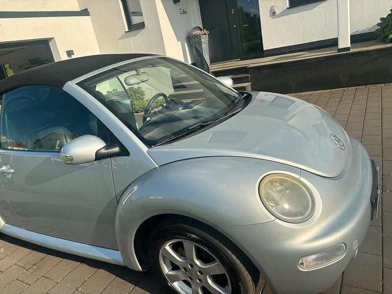Gebraucht VW Beetle Cabriolet 183 PS (134 kW) 2004 Silber Cabrio
