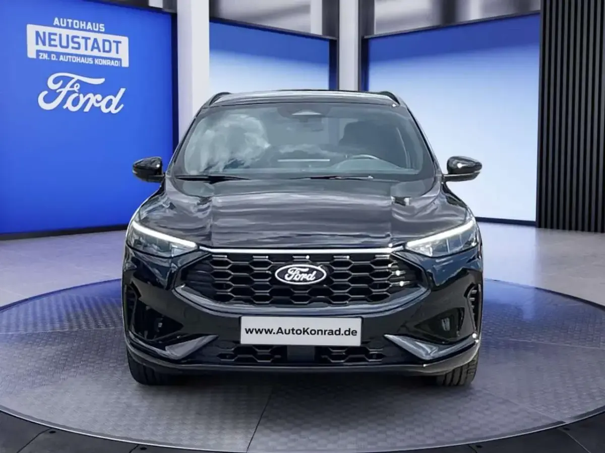 Neu Ford Kuga ST-Line 182 PS (133 kW) 2025 Agate black metallic SUV