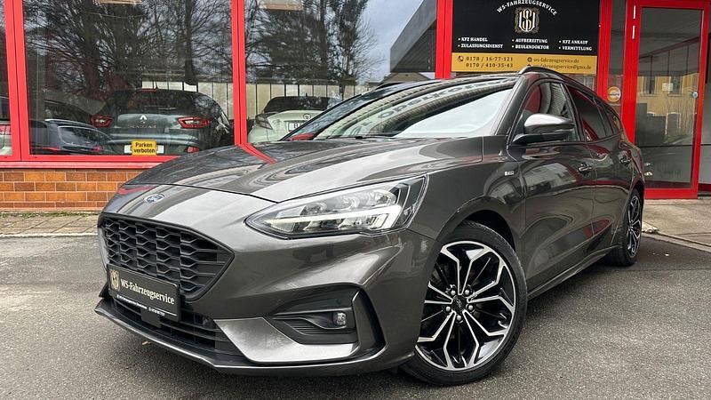 Gebraucht Ford Focus ST-Line 150 PS (110 kW) 2020 Grau Kombi