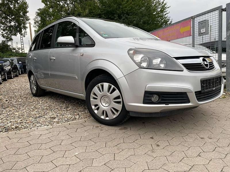 Gebraucht Opel Zafira Edition 94 PS (69 kW) 2007 Starsilber iii m2 Van / Kleinbus
