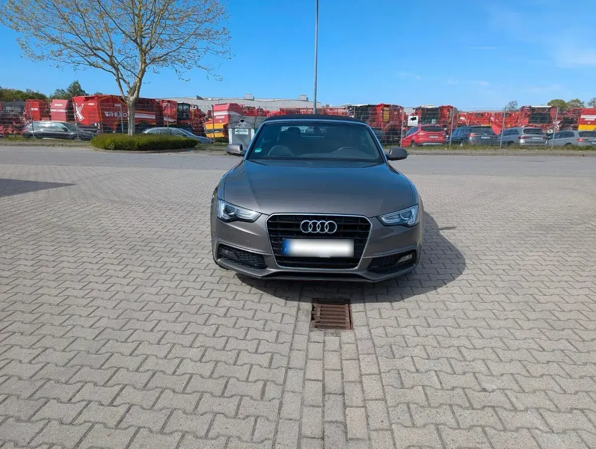 Gebraucht Audi A5 Cabriolet S-Line 177 PS (130 kW) 2014 Grau Cabrio